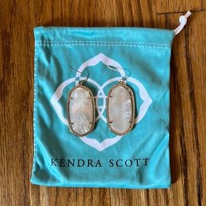 Kendra Scott Elle Gold Drop Earrings in Ivory Mother-of-Pearl